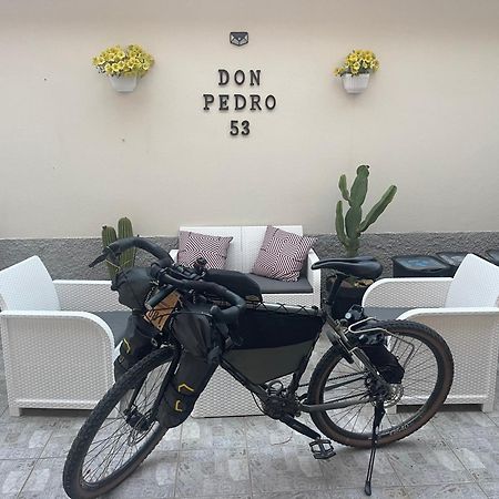 Don Pedro 53 Hotell Tresnuraghes Eksteriør bilde
